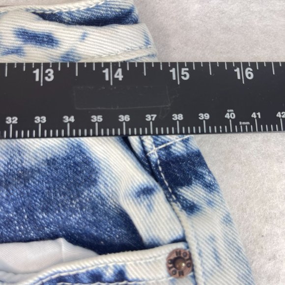 TOPSHOP Womens 30 Tall Stone Acid Wash Denim High Rise Button Fly Shorts Y2K - Picture 5 of 9